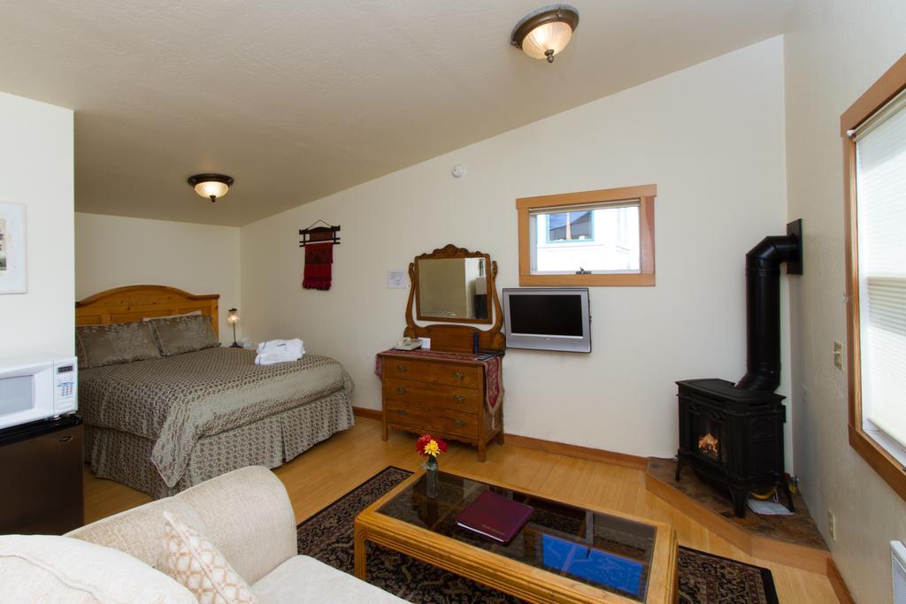 Sweetwater Inn And Spa ميندوسينو المظهر الخارجي الصورة